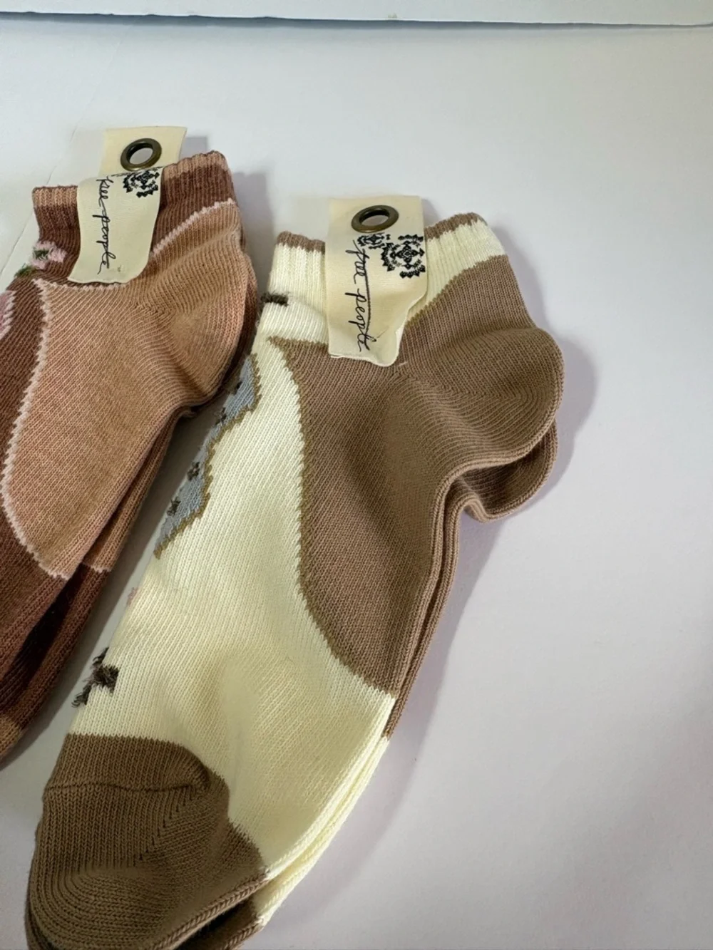 Set of 2 NWT Free People Super Short Raggedy Ankle Socks